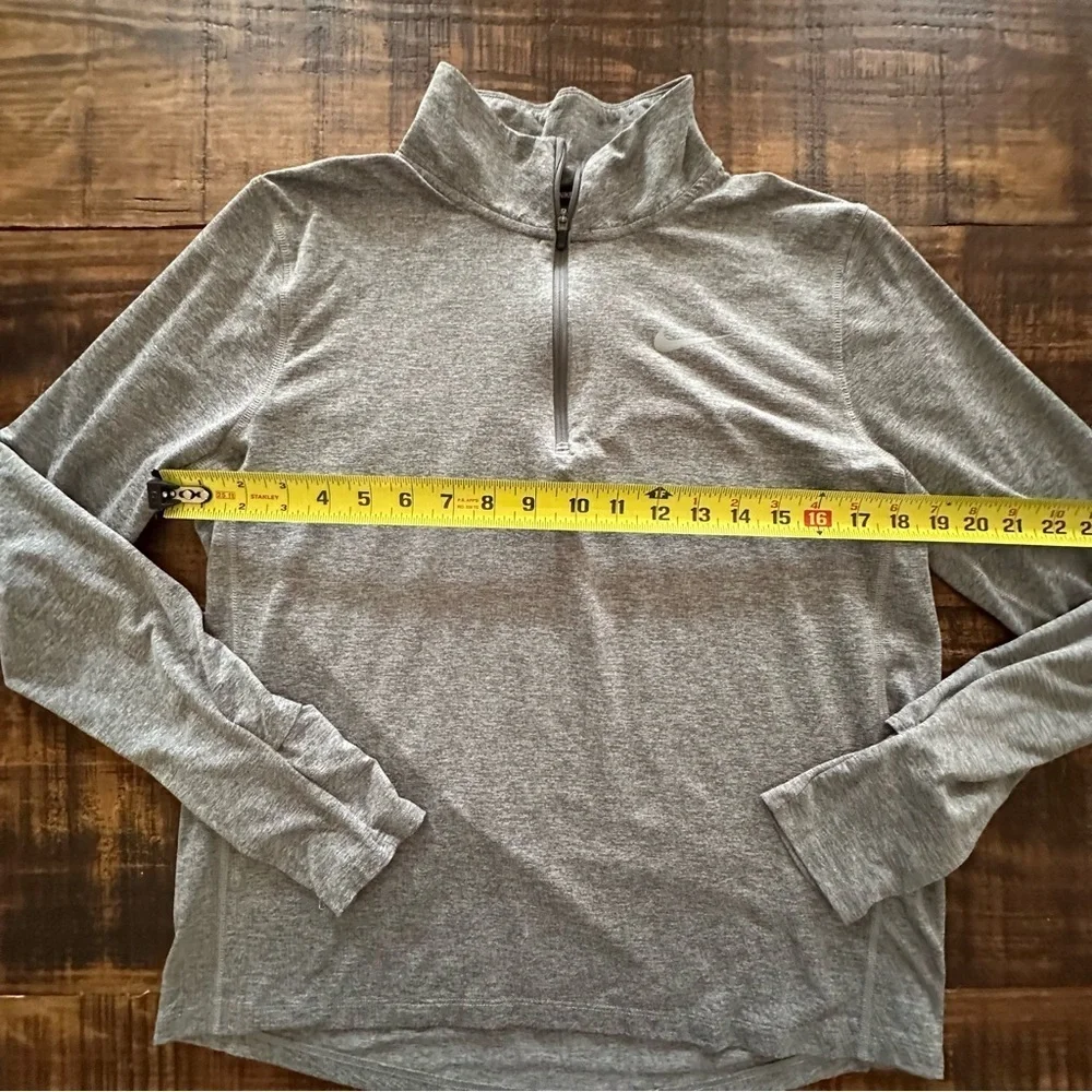 Like New- Gray Nike Element Half Zip Pullover